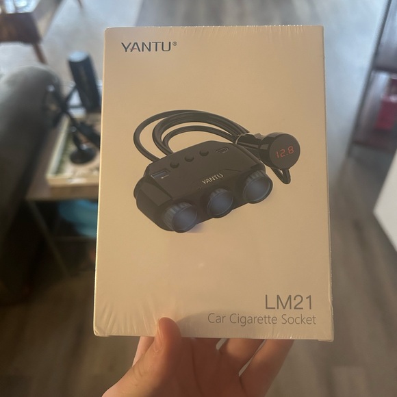 FREE - Picture 2 of 4